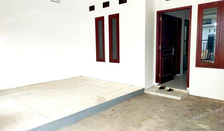 RUMAH CANTIK BARU RENOVASI DI MULYOREJO RESIDENCE MALANG 8