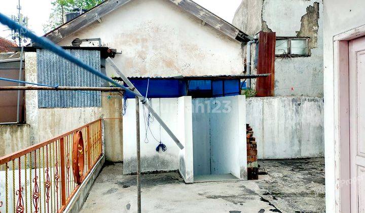 RUMAH NYAMAN DAN LUAS DEKAT PASAR BESAR DI PULAU-PULAU MALANG 9
