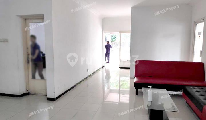 Grand Langsep House, 47.5 Meters Wide, Boulevard, Near Cyber Mall, Superindo. Grand Langsep House, 47.5 Meters Wide, Boulevard, Near Cyber Mall, Superindo.