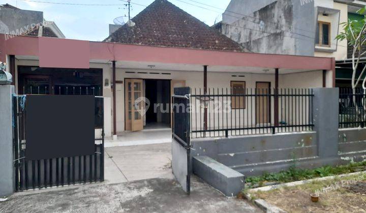RUMAH STRATEGIS DAN LUAS BISA UNTUK USAHA DEKAT JALAN KAWI MALANG 1