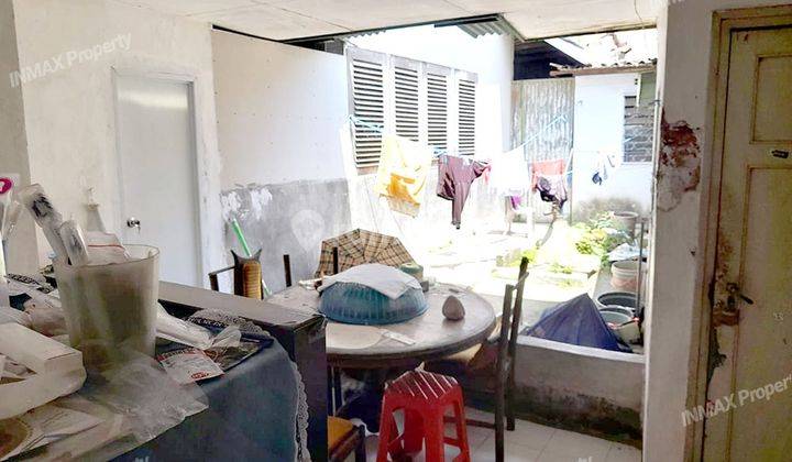 RUMAH NYAMAN BANGUNAN BELANDA DEKAT RSI DAN PASAR BESAR MALANG 7