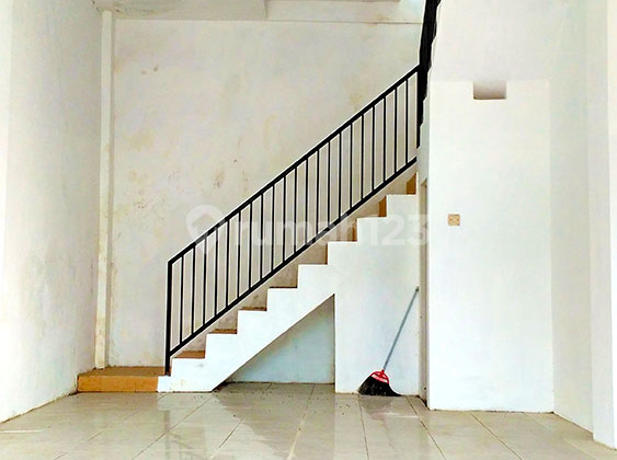 Sigura Gura Dam Shop House, near ITN Campus, Campus Area 2