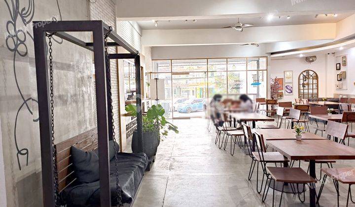 RUKO DAN TEMPAT USAHA STRATEGIS BANGUNAN LUAS COCOK UNTUK USAHA  4