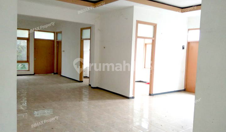 RUMAH LUAS DAN MURAH BISA UNTUK USAHA DEKAT JALAN KAWI MALANG 3