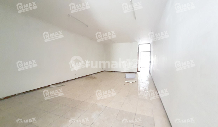 RUKO STRATEGIS LEBAR 5 METER DI KOMPLEKS RUKO DEPAN RS.LAVALETTE  3