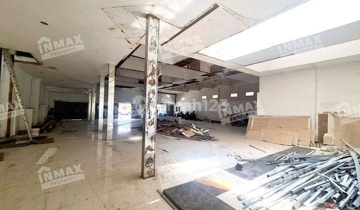 TEMPAT USAHA LUAS COCOK UNTUK CAFE RESTO,KANTOR KAWASAN HERITAGE  BASUKI RAHMAT 2