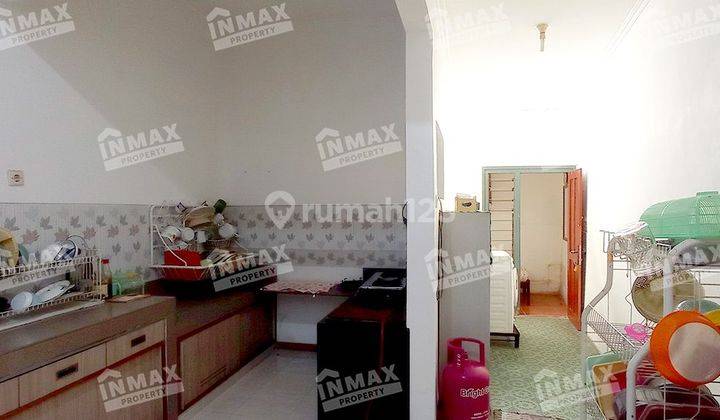 RUMAH NYAMAN DI BUAH BUAHAN MALANG,TERAWAT DEKAT SMAK SANTA MARIA DAN JALAN BESAR KAWI  2