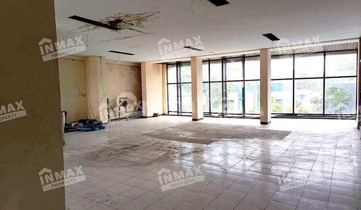 ADE IRMA SURYANI'S BUSINESS PLACE, WAREHOUSE, OFFICE MALANG, KLOJEN, NEAR PASAR BESAR ADE IRMA SURYANI'S BUSINESS PLACE, WAREHOUSE, OFFICE MALANG, KLOJEN, NEAR PASAR BESAR