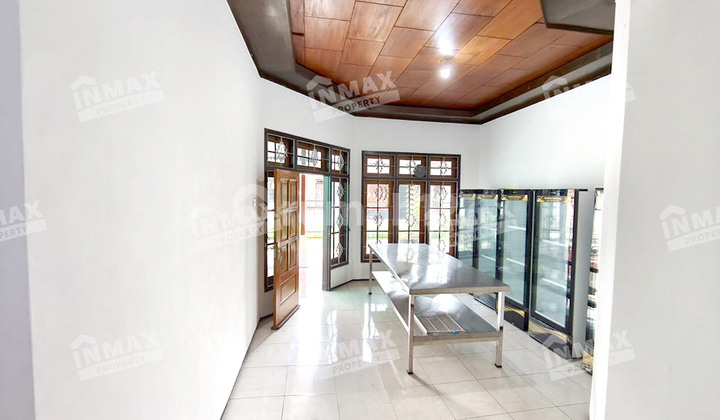 Janti Barat, Sukun, Malang House, near Janti Health Center, Dr. Soepraoen Hospital, Min 2 Elementary School, SMK PGRI 2, SMA Nasional High School, suitable for a boarding house. 2