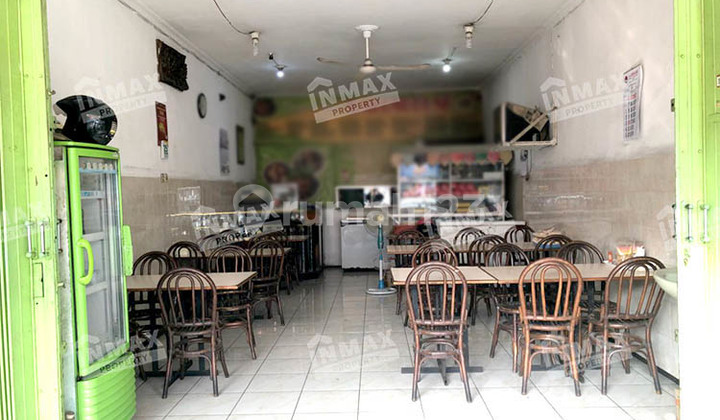 Two-Story Shophouse on Galunggung Street, School and Campus Area, Busy 2