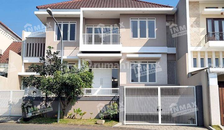 Rumah Mewah Villa Puncak Tidar Malang,ada Kolam Renang,ruang Kantor,row Jalan Lebar 1