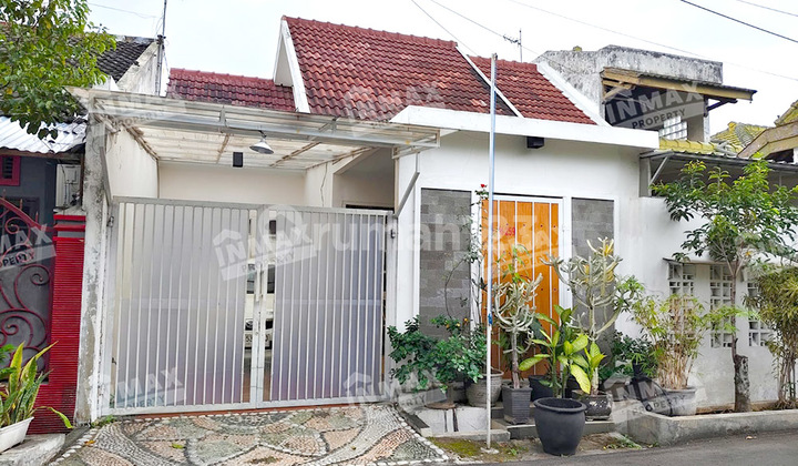 Griya Shanta House Malang, near Suhat Main Road, Brawijaya University, State Polytechnic, Certificate of Ownership 1