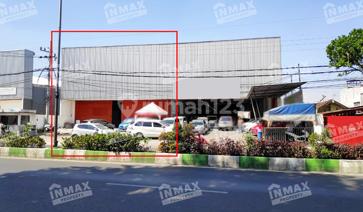 Gudang ,tempat Usaha Luas 826m2 Jalan Poros A.yani Malang,parkiran Luas