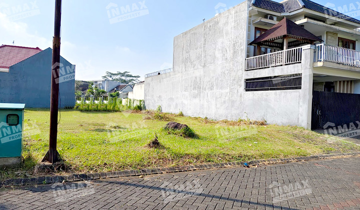 Araya Malang Plot, Graha Golf Utama, near Binus, Saint Joseph Montessori School, Pakis Toll Road.