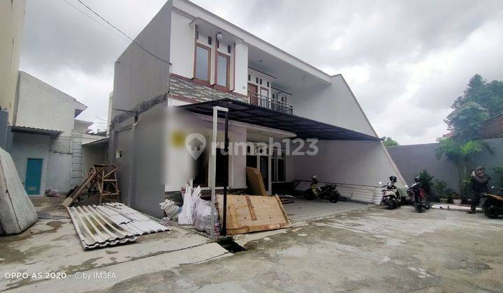 Rumah Bagus 2 Lantai Siap Huni Dalam Komplek Dijual Di Condet  1