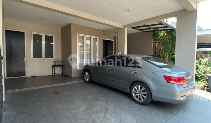 Modern Tropical House with Spacious Land in a Cluster at Cibubur Housing 2
