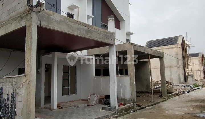 Rumah Scandinavian Dalam Komplek Harga Termurah Di Condet Jakarta 2