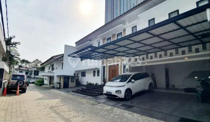 Exclusive Flood-Free Luxury House in Kemang South Jakarta Complex 2