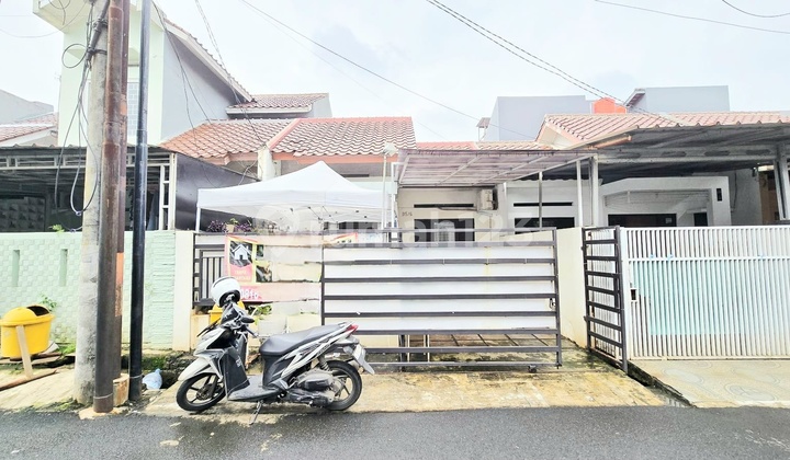 Rumah Bagus Siap Huni Komplek Mahkota Simprug Ciledug Tangerang Rumah Bagus Siap Huni Komplek Mahkota Simprug Ciledug Tangerang