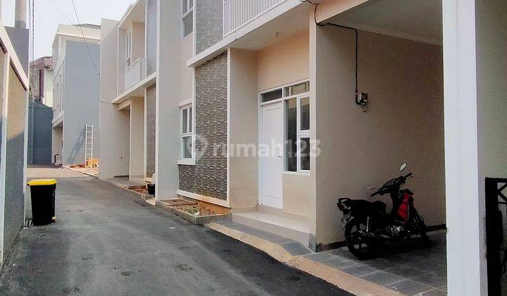 Rumah Baru 2 Lantai Siap Huni Komplek Di Condet Jakarta Timur  1