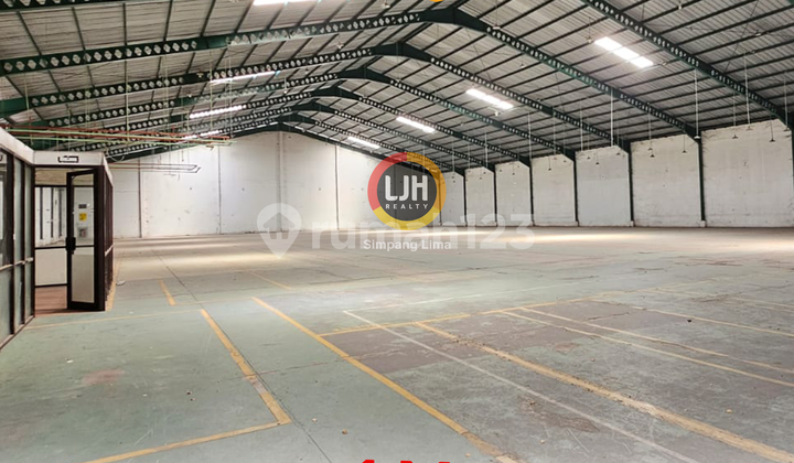 Large Scale Industrial Warehouse for Rent in the KIC Semarang Area 1