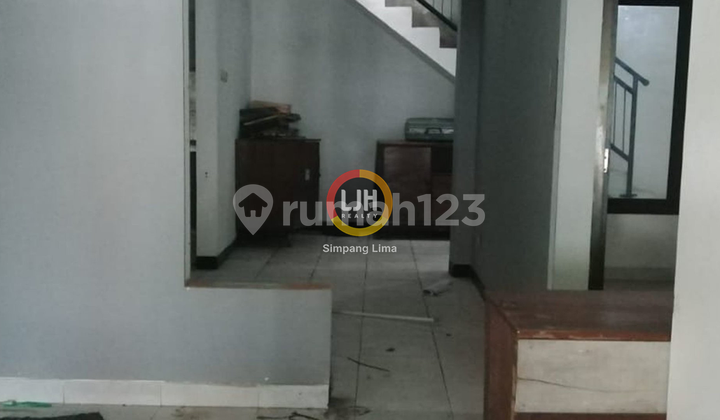 Strategic House for Sale in Tembalang, Ideal for Residence 2