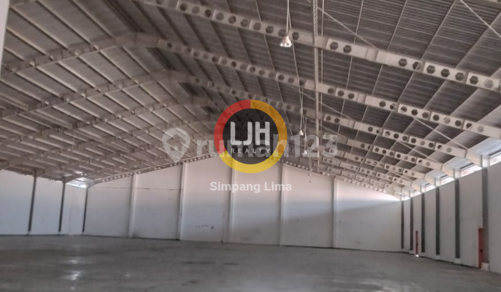 Large Scale Industrial Warehouse for Rent in the KIC Semarang Area 2