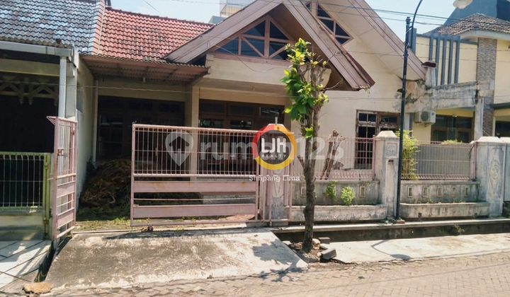 Premium Location House Pondok Indraprasta 2