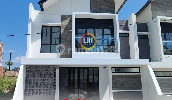 Dijual Rumah Bagus SHM Bsb, Semarang 1