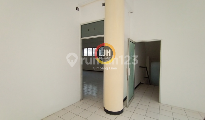 For Sale, Excellent Commercial Space 1500 m2 with SHM Certificate, Citarum, Semarang 2