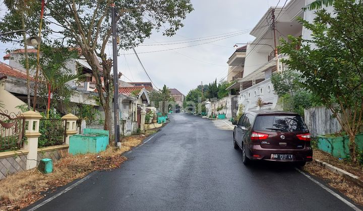 Dijual Rumah cantik Di Tengger Raya barat, Gajahmungkur (12.286-IVN) 2