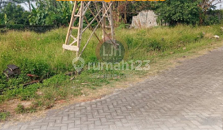 Land for Sale 135 m2 with SHM in Ngaliyan, Semarang 1