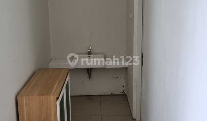 Rumah tengah kota siap huni Furnished dijual di Ivy Park BSB, Citraland, Mijen, Semarang Barat (12.302-MRT) 2