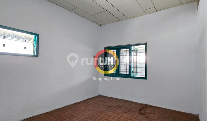 Ruko Disewakan di Kawasan Petudungan Area Ramai 2