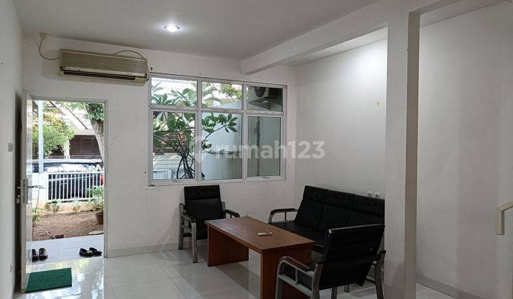 Dijual Rumah 2 Lantai Shm 5 Kamar Sudah Renovasi Bsd  1