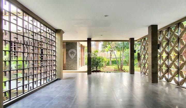 Permata Hijau - [for Sale]: Rumah Modern Tropical Dalam Kompleks, Posisi Hoek Dua Kavling Jadi Satu 3