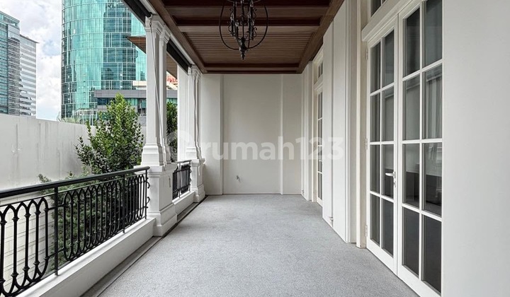 Kuningan - [For Sale]: Rumah Mewah Eksklusif, Desain Modern Classic, Super Strategis 8