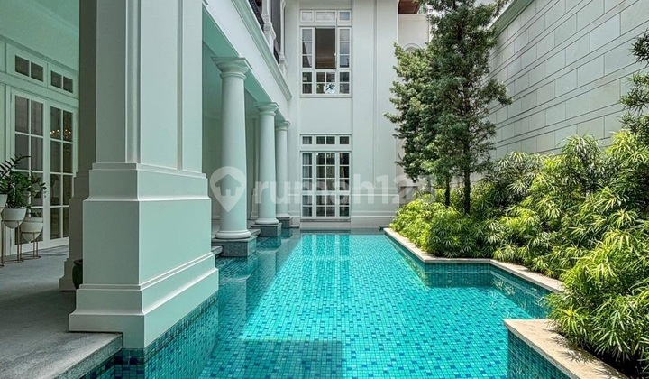 Kuningan - [For Sale]: Rumah Mewah Eksklusif, Desain Modern Classic, Super Strategis 9