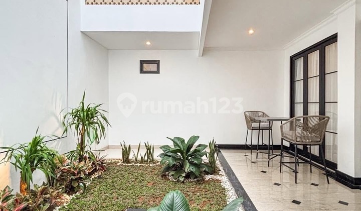 House For Sale - [Bintaro Jaksel]Brand New House, Design Modern Classic, Dalam Komplek 8