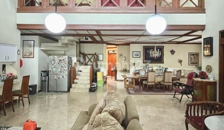 Pondok Indah - [For Sale]: Rumah Layak Huni Hitung Tanah, Dalam Komplek Elit 5