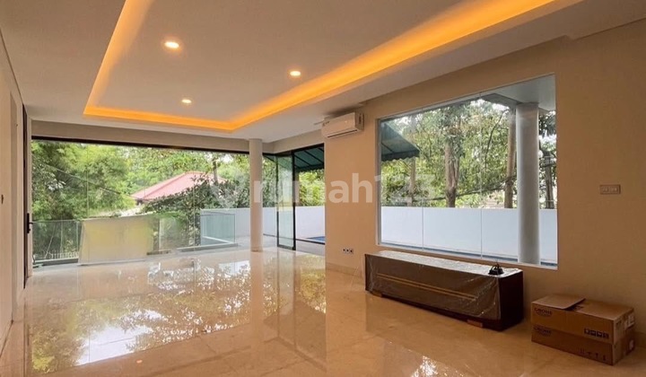 Kemang - [For Sale]: Rumah Mewah, Bangunan Besar dan Siap Huni, Private Pool 3