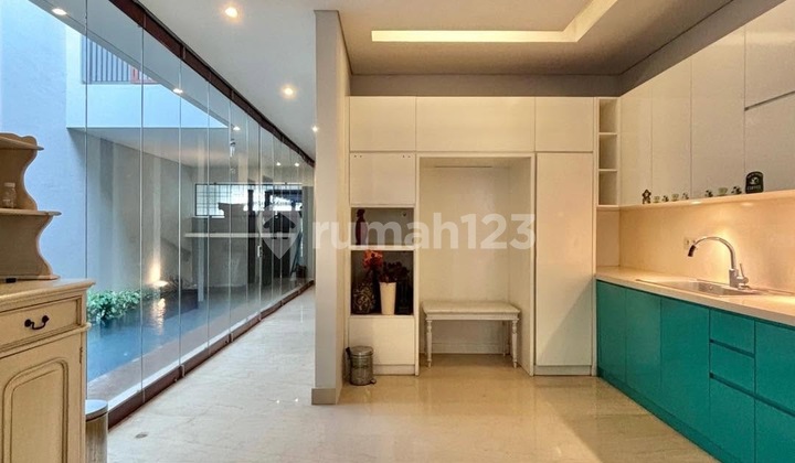 Cilandak - [For Sale]: Modern Tropical House