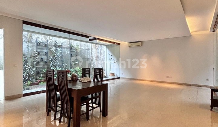 Cilandak - [For Sale]: Modern Tropical House