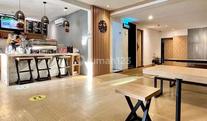 Tanjung Barat for Sale Zona Komersil ungu Di Pinggir Jalan Raya, Cocok Untuk Investasi, Restoran, Kantor, Klinik.