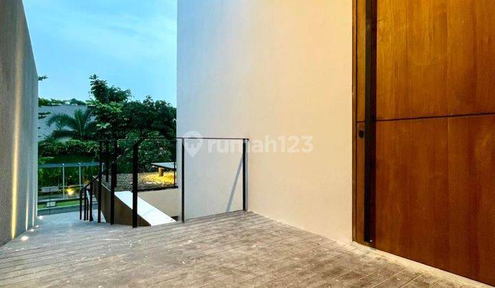 Rumah Baru Dalam Townhouse Tenang Di Kemang 2