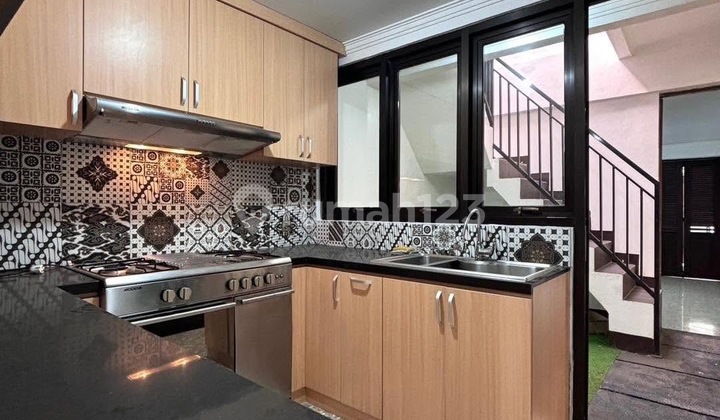 Pondok Indah - [For Sale]: Bangunan 1,5 Lantai, Layout Plong, Hunian Tenang 5