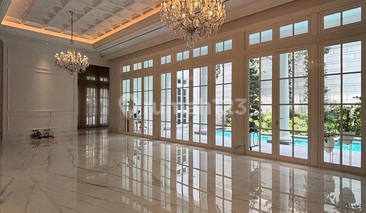 Kuningan - [For Sale]: Rumah Mewah Eksklusif, Desain Modern Classic, Super Strategis di Pusat Bisnis dan Perkantoran 3