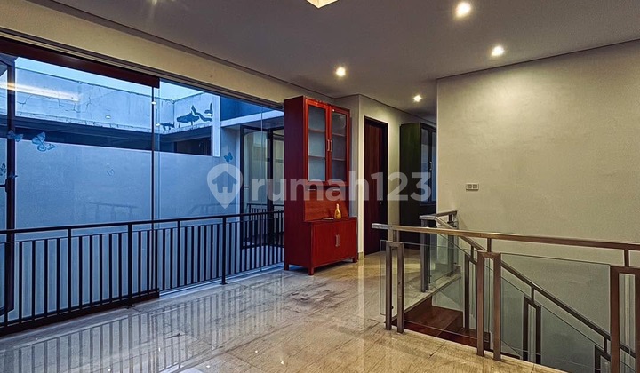 Cilandak - [for Sale]: Modern Tropical House, Private Swimming Pool 7