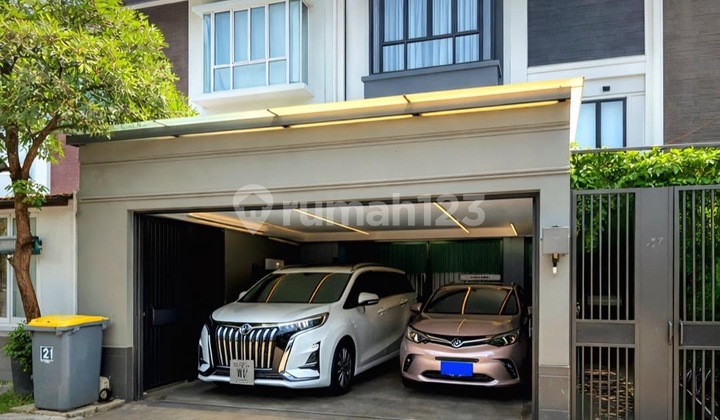 House For Sale - [Cilandak] Modern Minimalis Dalam Townhouse