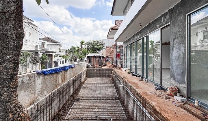 House For Sale - [Pondok Indah]Brand New Modern Tropis, Posisi Hook 9